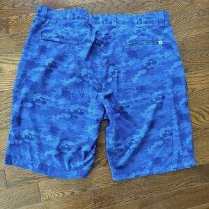 Men’s Peter Millar Blue Camo Golf Shorts